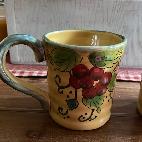 Golden Harvest Mugs (2) and Small Ceramic Tray - Picture 6 of 9